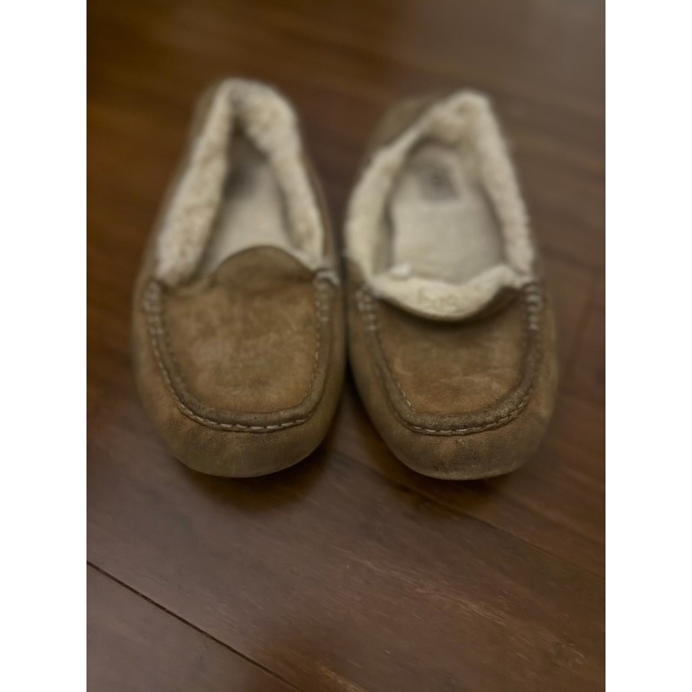 UGG Women's Ansley Brown Suede Shearling Moccasin Slippers Size 8